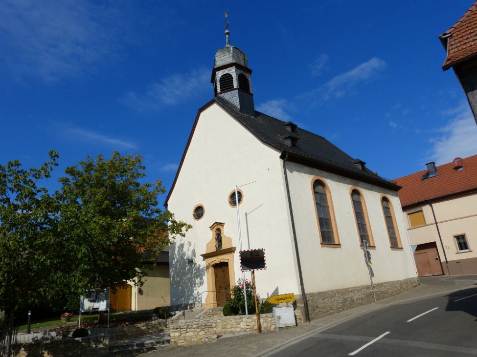 Zu sehen ist die katholische Kirche in Appenheim