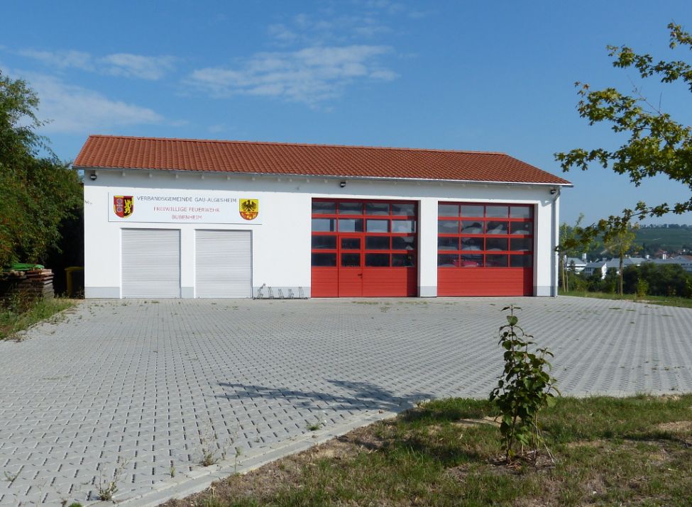 Zu sehen ist das Feuerwehrgerätehaus in Bubenheim