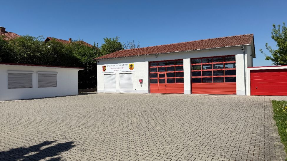 Zu sehen ist das Feuerwehrgerätehaus in Bubenheim