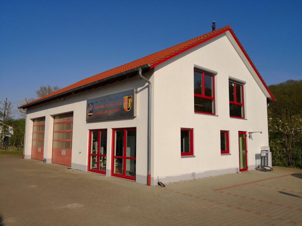 Zu sehen ist das Feuerwehrgerätehaus in Nieder-Hilbersheim